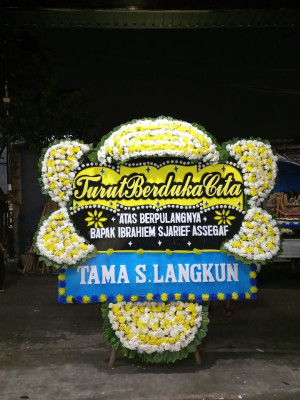 Papan Bunga Duka di Bonipoi